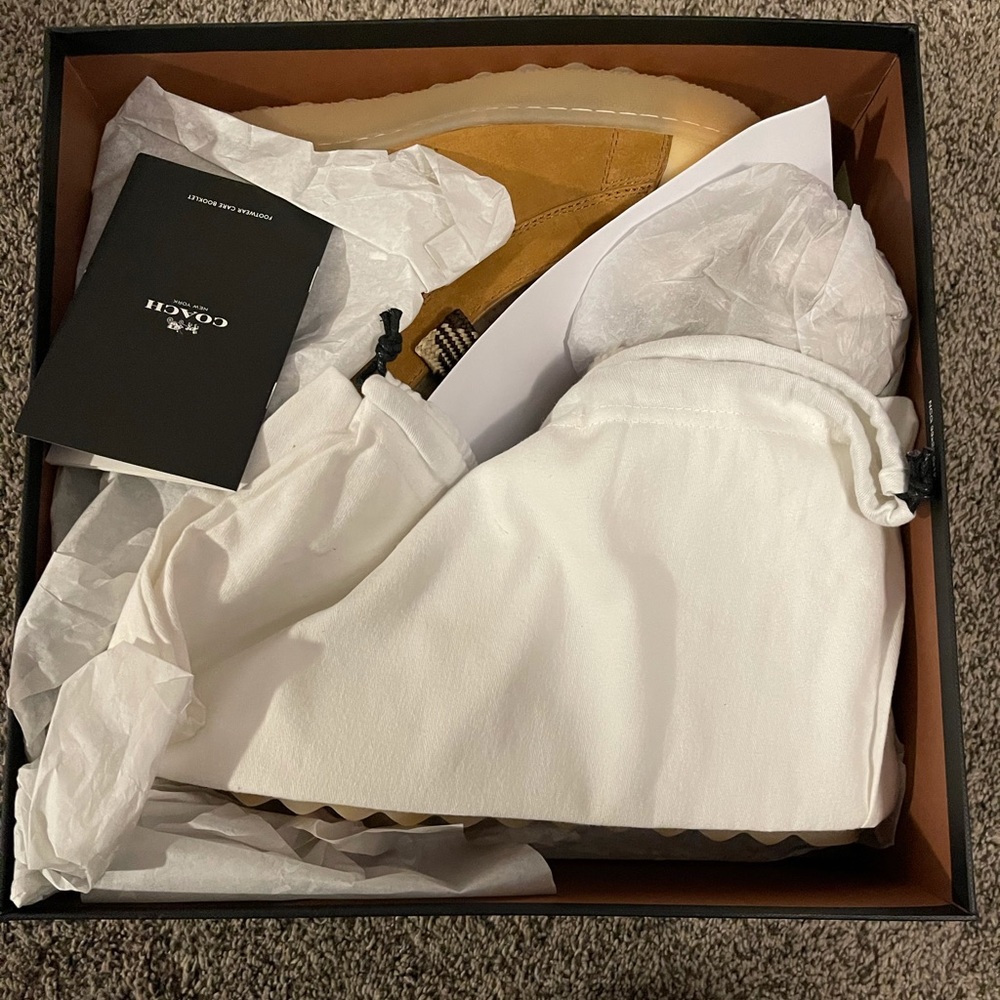 Coach boots - Picture 4 of 5